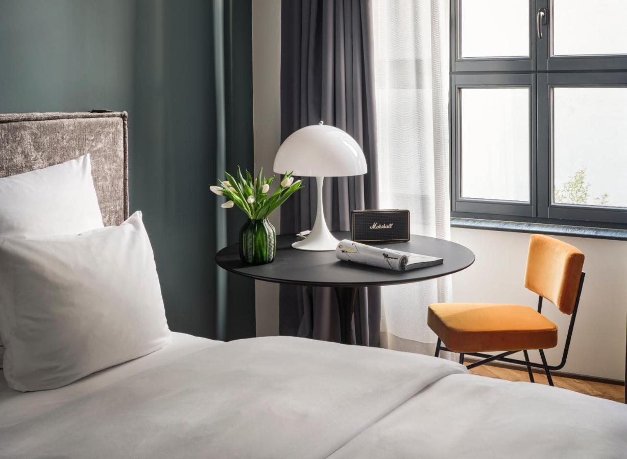 Sly Berlin Hotel Bagian luar foto