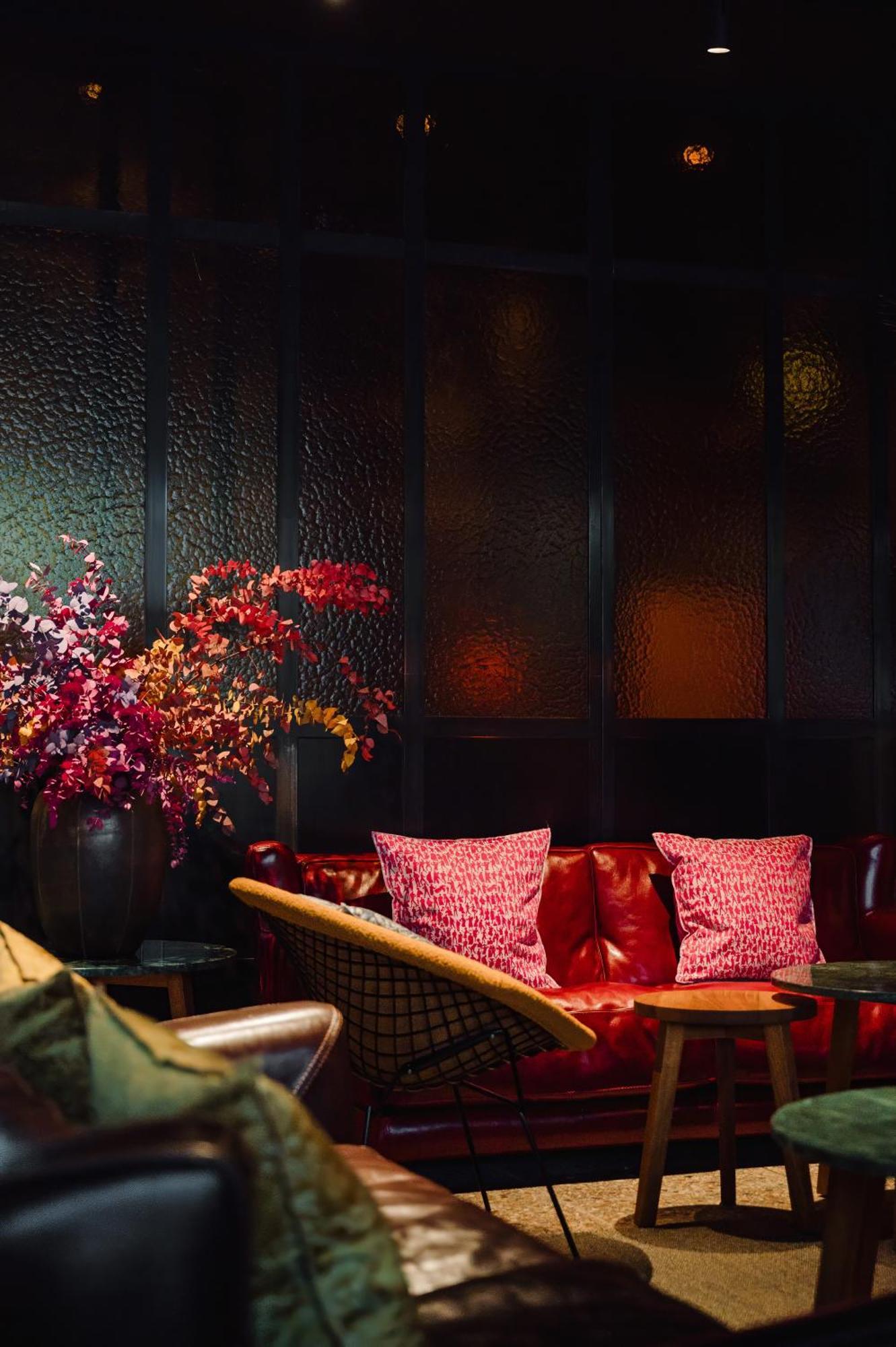 Sly Berlin Hotel Bagian luar foto Interior of the restaurant